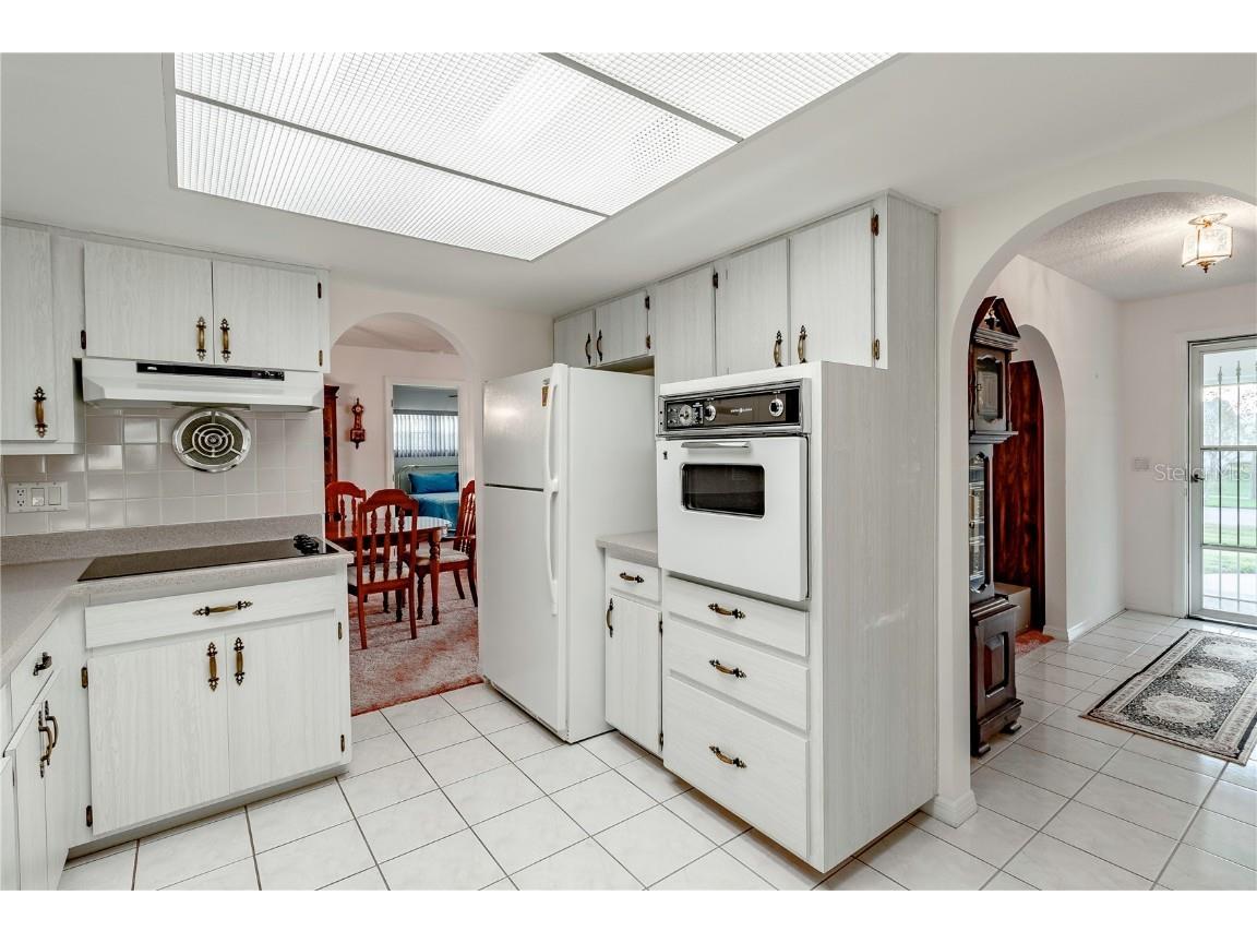 2420 Pine Tree Circle Drive Orange City FL 32763 V4945834 image27