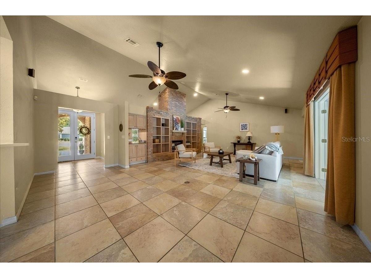 2420 SE 15th Street Ocala FL 34471 OM719504 image14