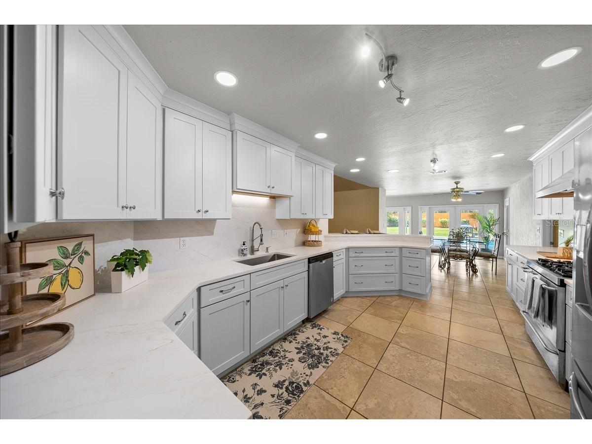 2420 SE 15th Street Ocala FL 34471 OM719504 image20