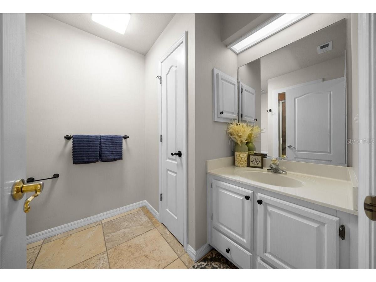 2420 SE 15th Street Ocala FL 34471 OM719504 image55