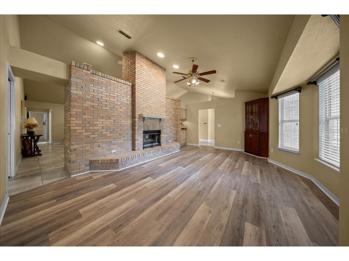 2420 SE 15th Street Ocala FL 34471 OM719504 image8