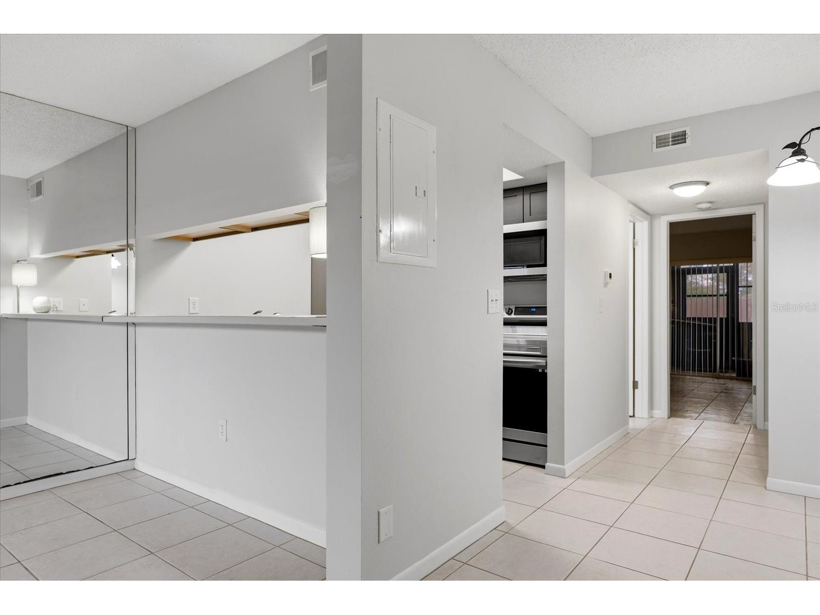 2420 Winding Creek Boulevard #105 Clearwater FL 33761 TB8481233 image8