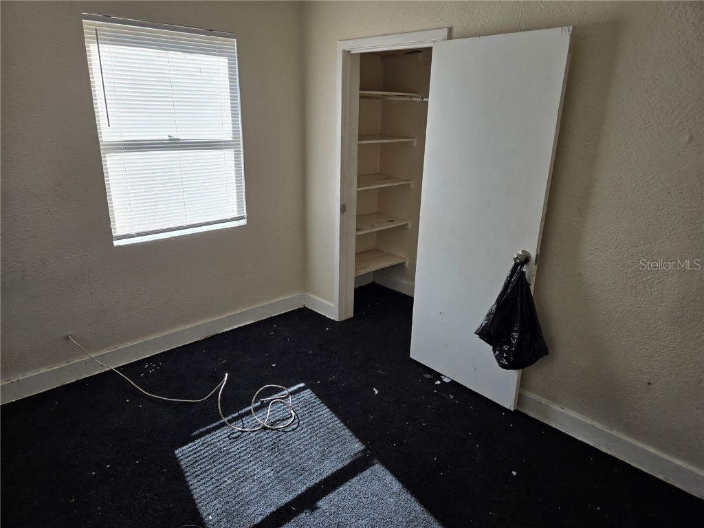 2421 11th Street S Saint Petersburg FL 33705 TB8458180 image10