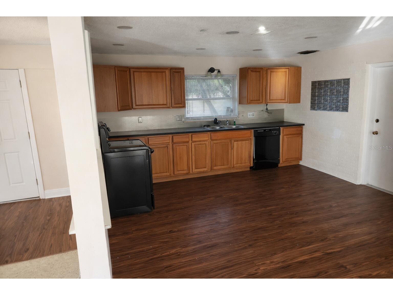 2421 Archer Boulevard Orlando FL 32833 O6374415 image7