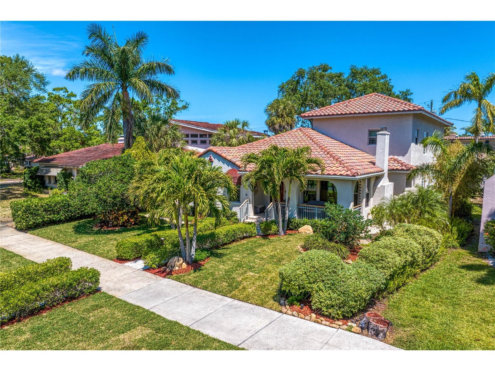 2421 Brevard Road NE Saint Petersburg FL 33704 TB8375536 image1