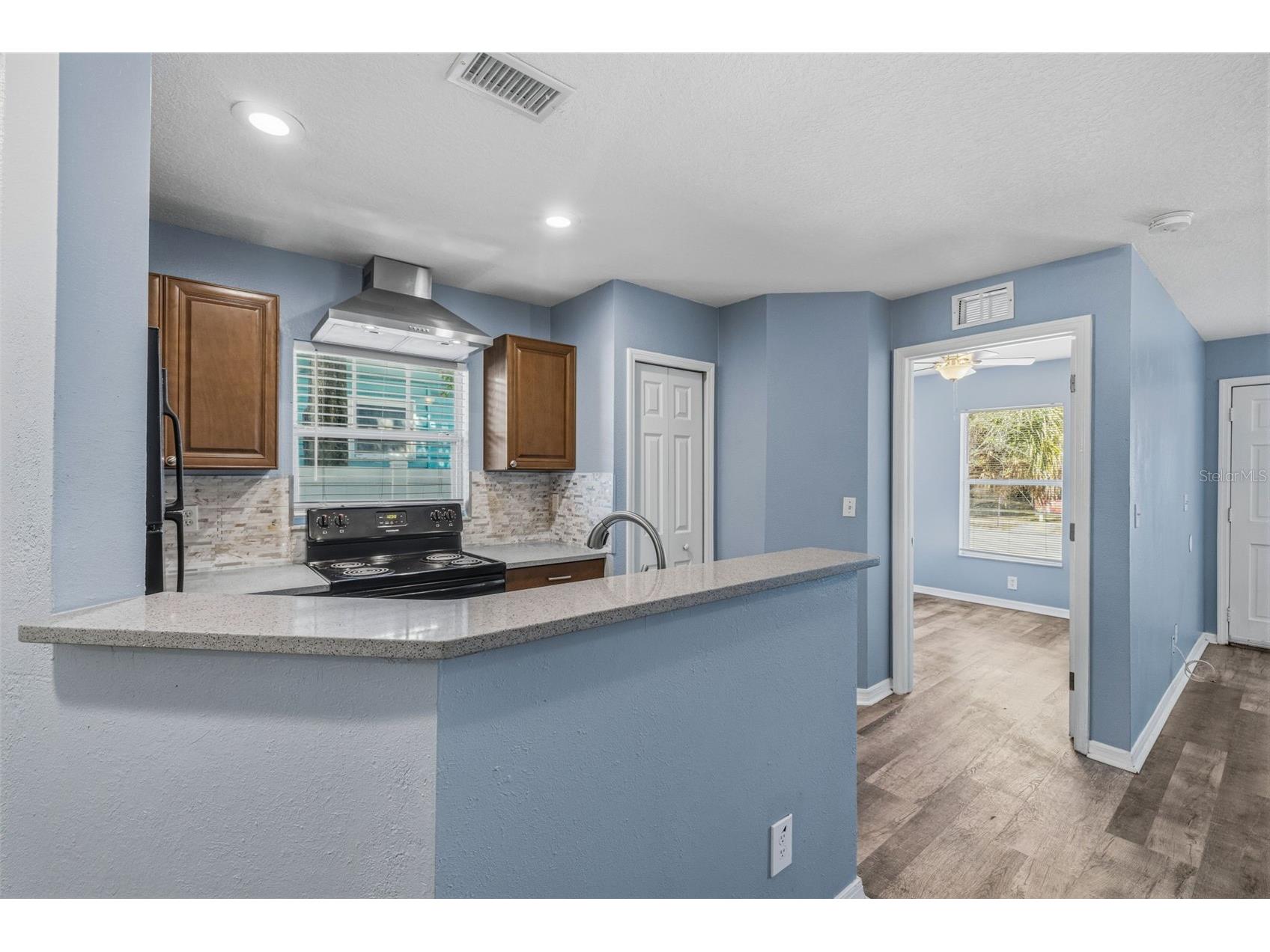 2421 E 17th Avenue Tampa FL 33605 TB8501862 image7