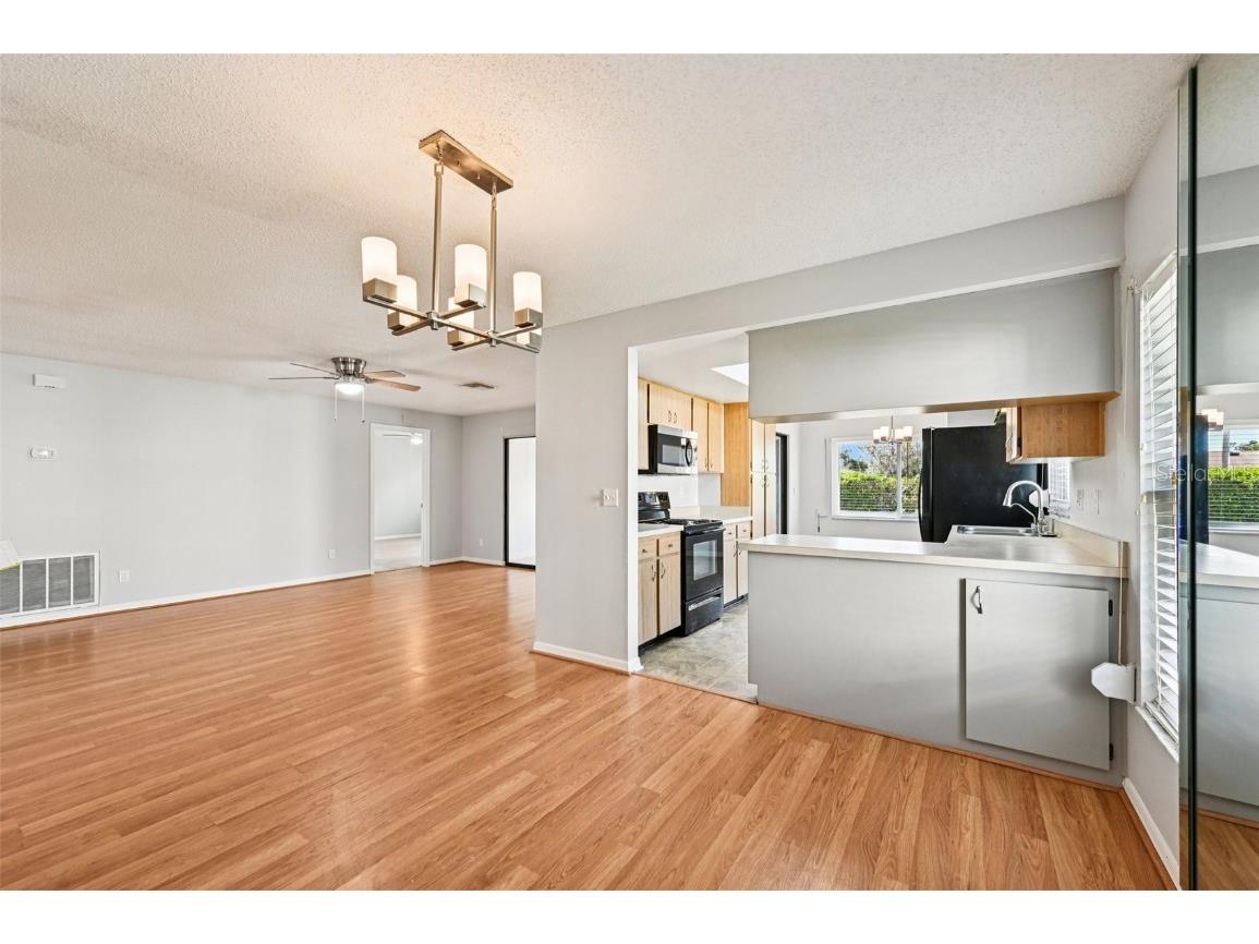 2421 Lancaster Drive Sun City Center FL 33573 TB8438240 image10