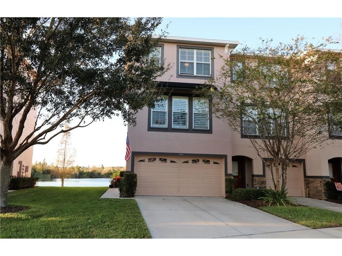 2421 Lexington Oak Drive Brandon FL 33511 - LAKE BRANDON O6016334 image1