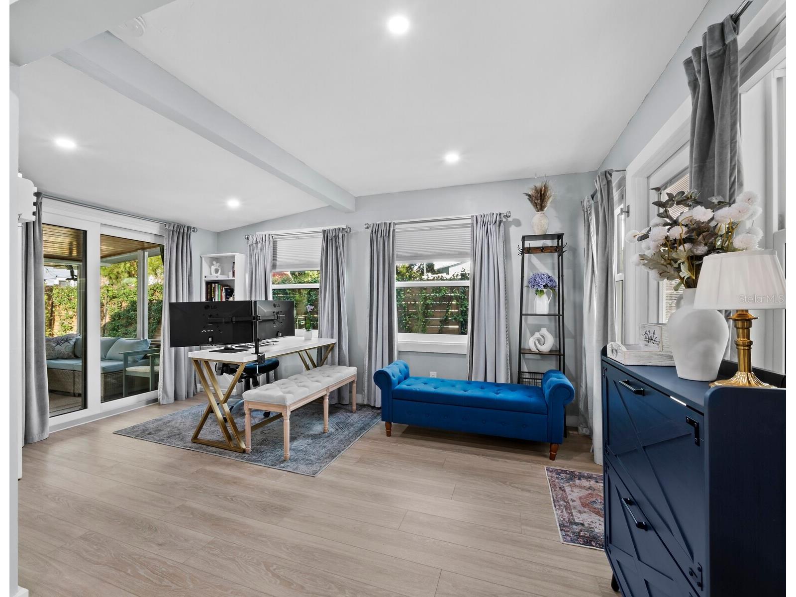 2421 Prospect Street Sarasota FL 34239 A4677367 image11