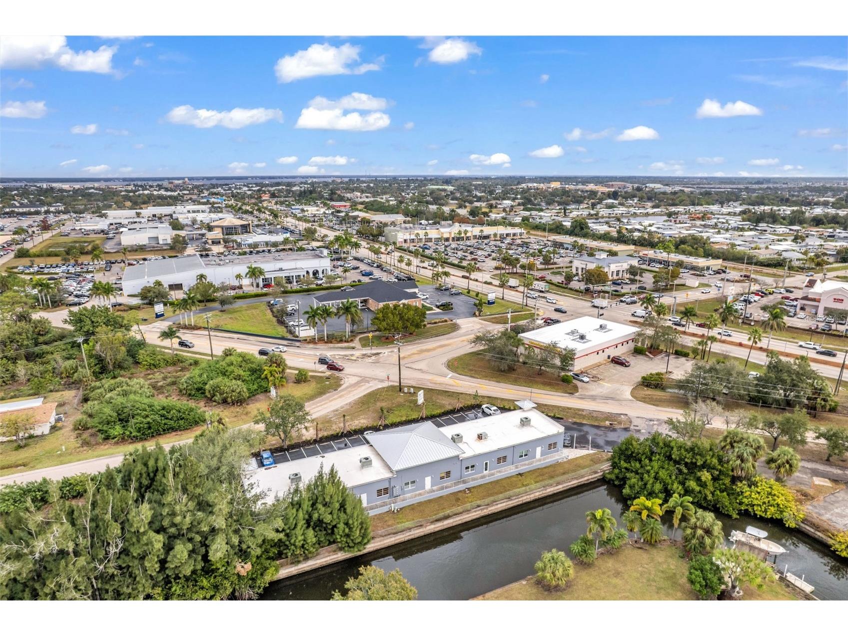 2421 Shreve Street #112-113 Punta Gorda FL 33950 C7519919 image6