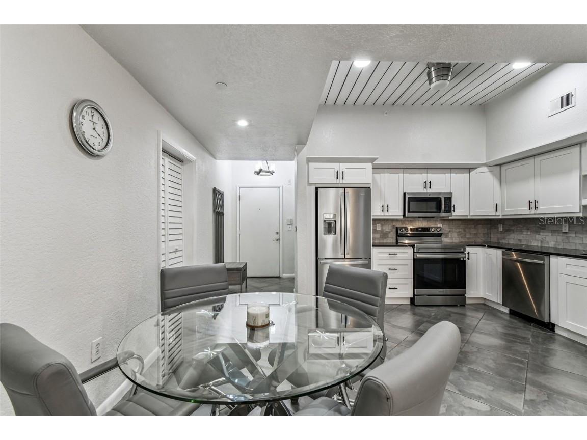 2421 W Horatio Street #818 Tampa FL 33609 TB8450981 image10