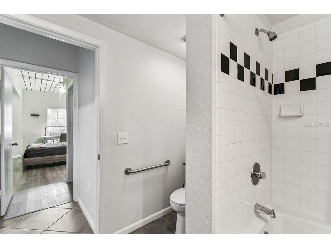 2421 W Horatio Street #818 Tampa FL 33609 TB8450981 image30