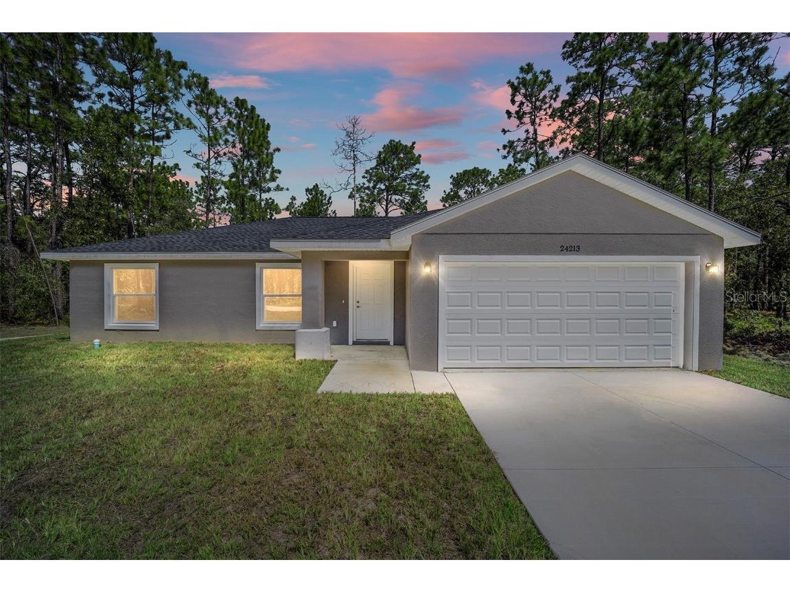 24213 NW Water Oak Avenue Dunnellon FL 34431 OM663908 image1