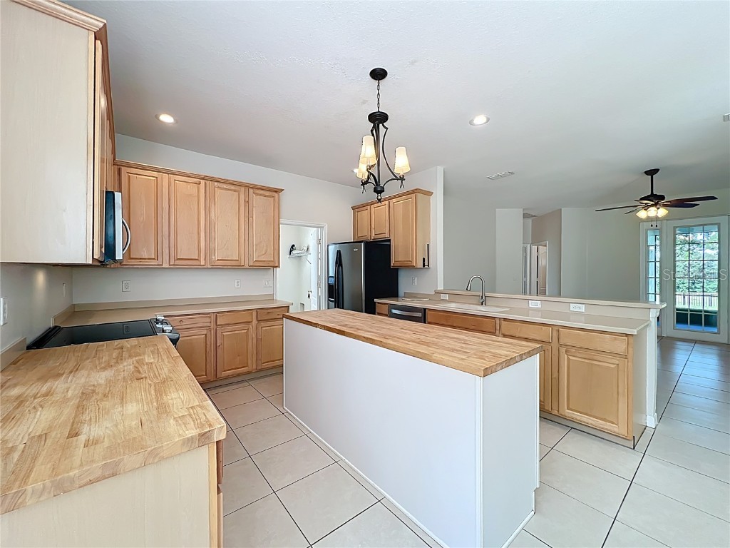 24214 Marbella Drive Sorrento FL 32776 G5102782 image17