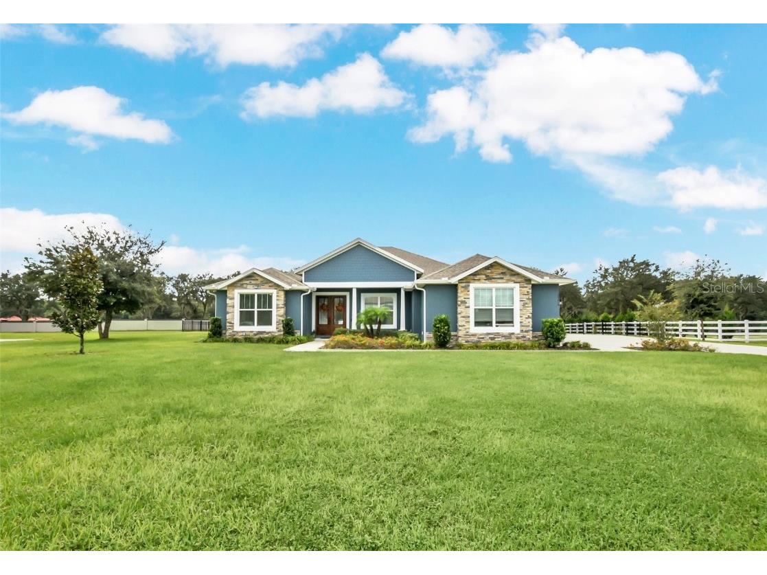 24216 Weldon Dr Eustis FL 32736 O6245719 image1