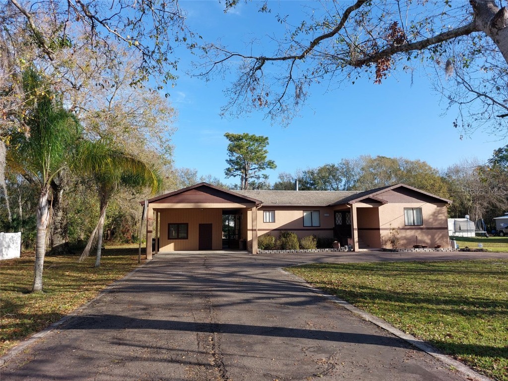 2422 11th Avenue SE Ruskin FL 33570 T3427777 image1