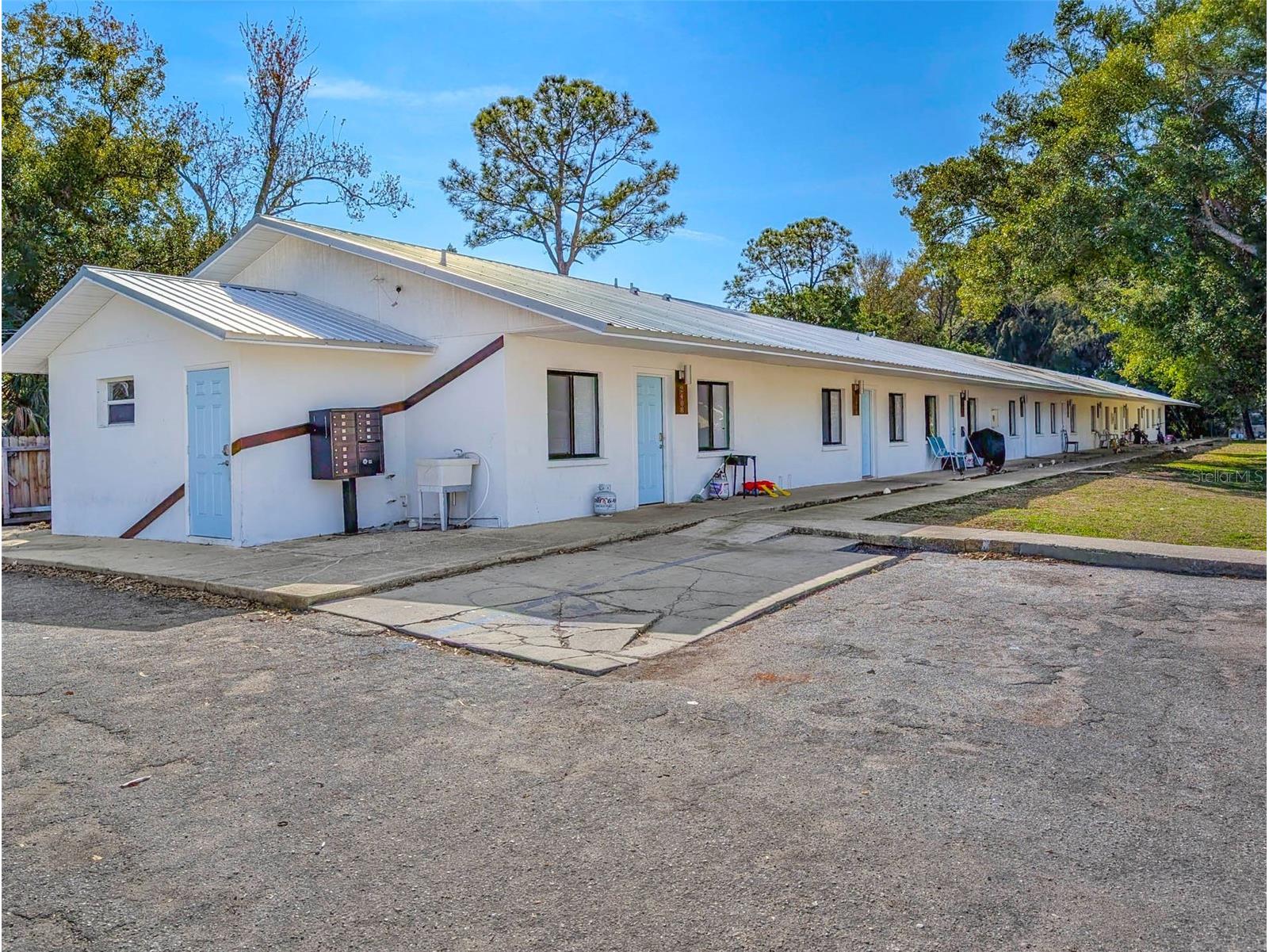 2422 11th Street W Bradenton FL 34205 A4687462 image19