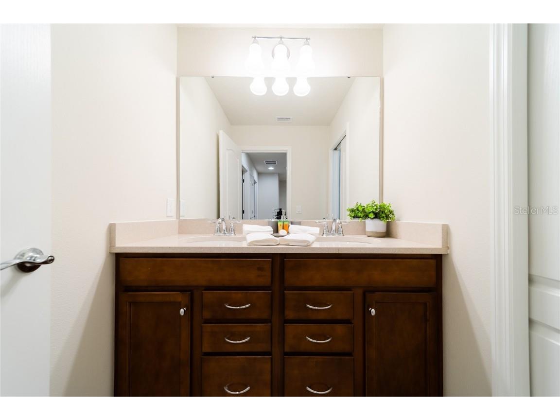 2422 Dubai Street Kissimmee FL 34747 O6328333 image26