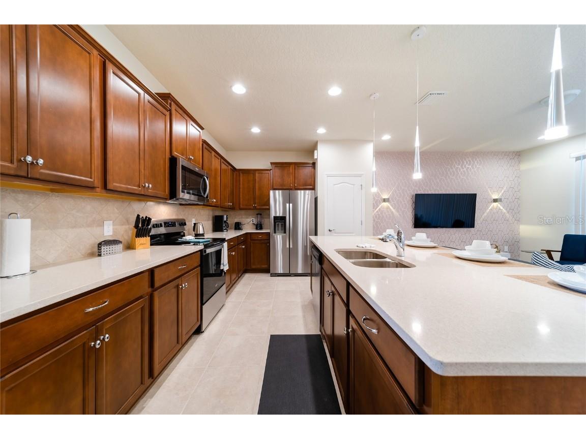 2422 Dubai Street Kissimmee FL 34747 O6328333 image9