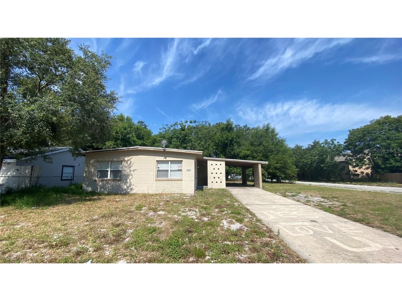 2422 Kingsland Avenue Orlando FL 32808 O6212263 image1