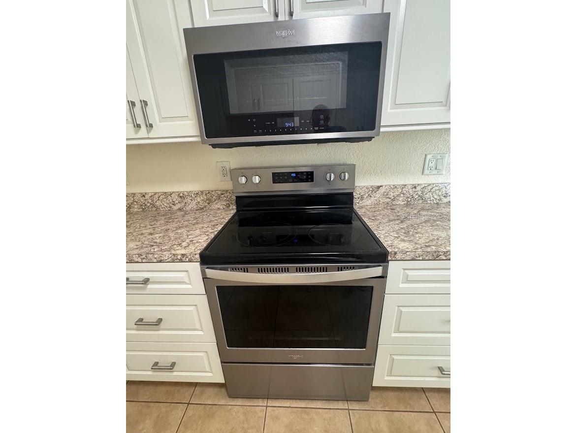 2422 Roxbury Circle North Port FL 34287 C7525215 image12