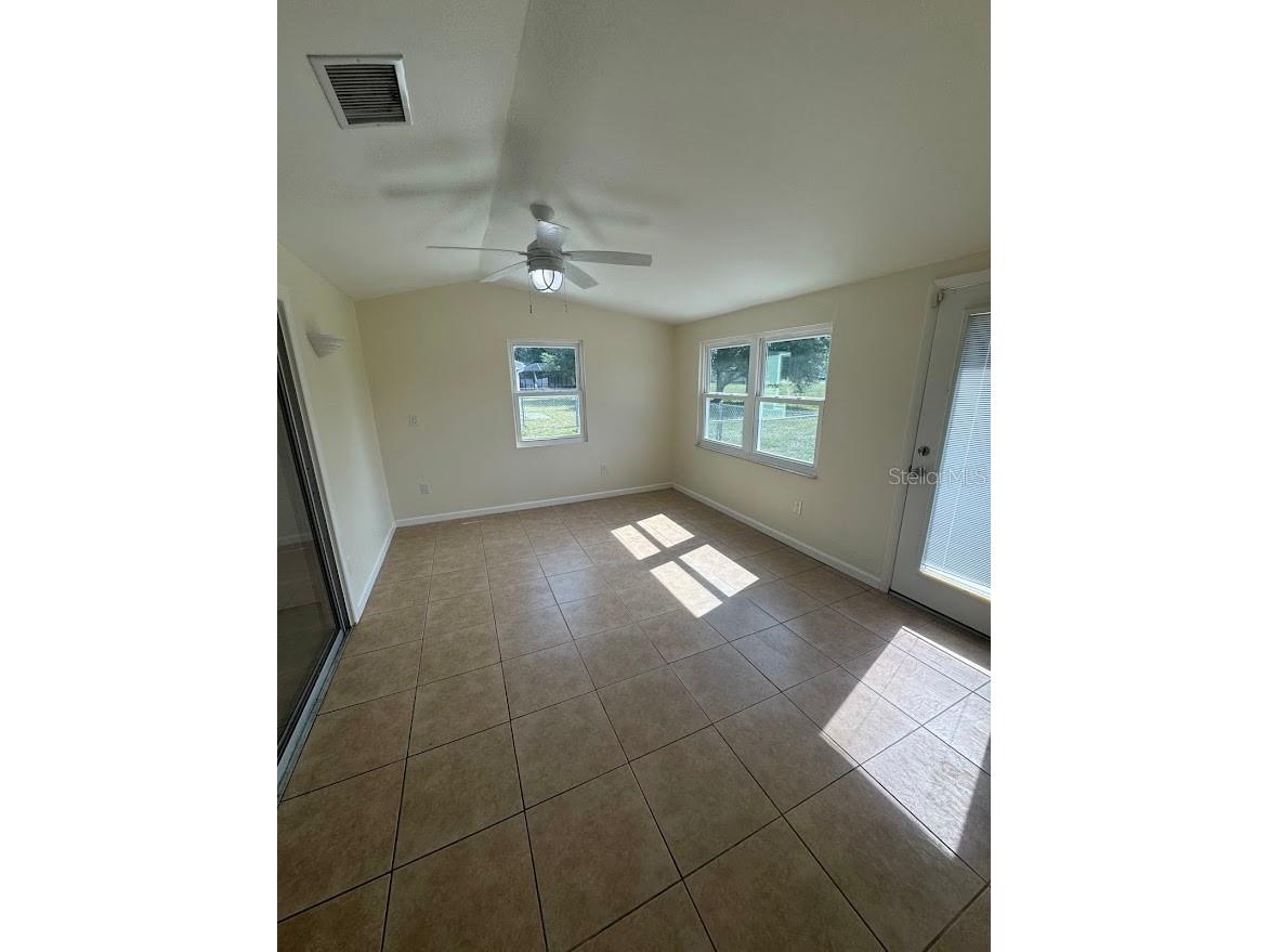 2422 Roxbury Circle North Port FL 34287 C7525215 image22