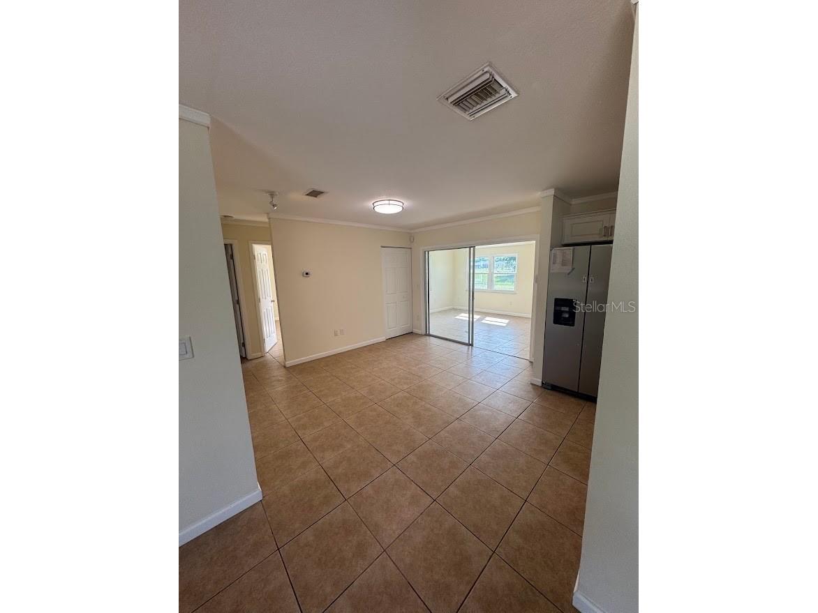 2422 Roxbury Circle North Port FL 34287 C7525215 image9
