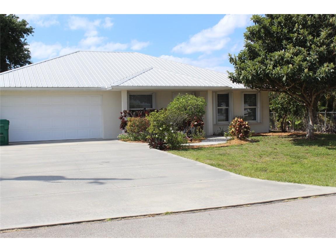 2422 SE 33rd Street Okeechobee FL 34974 - LAKE OKEECHOBEE OK225117 image1