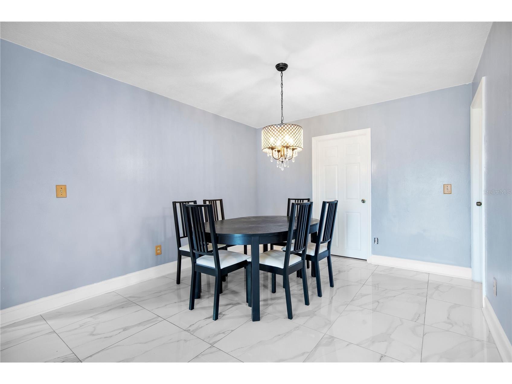 2422 Sweetbriar Court Kissimmee FL 34744 O6403504 image5