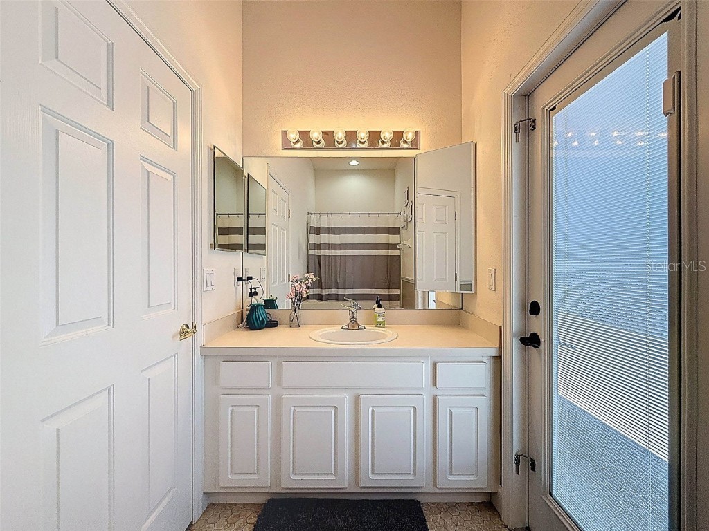 2422 Wood Pointe Drive Holiday FL 34691 W7880280 image19