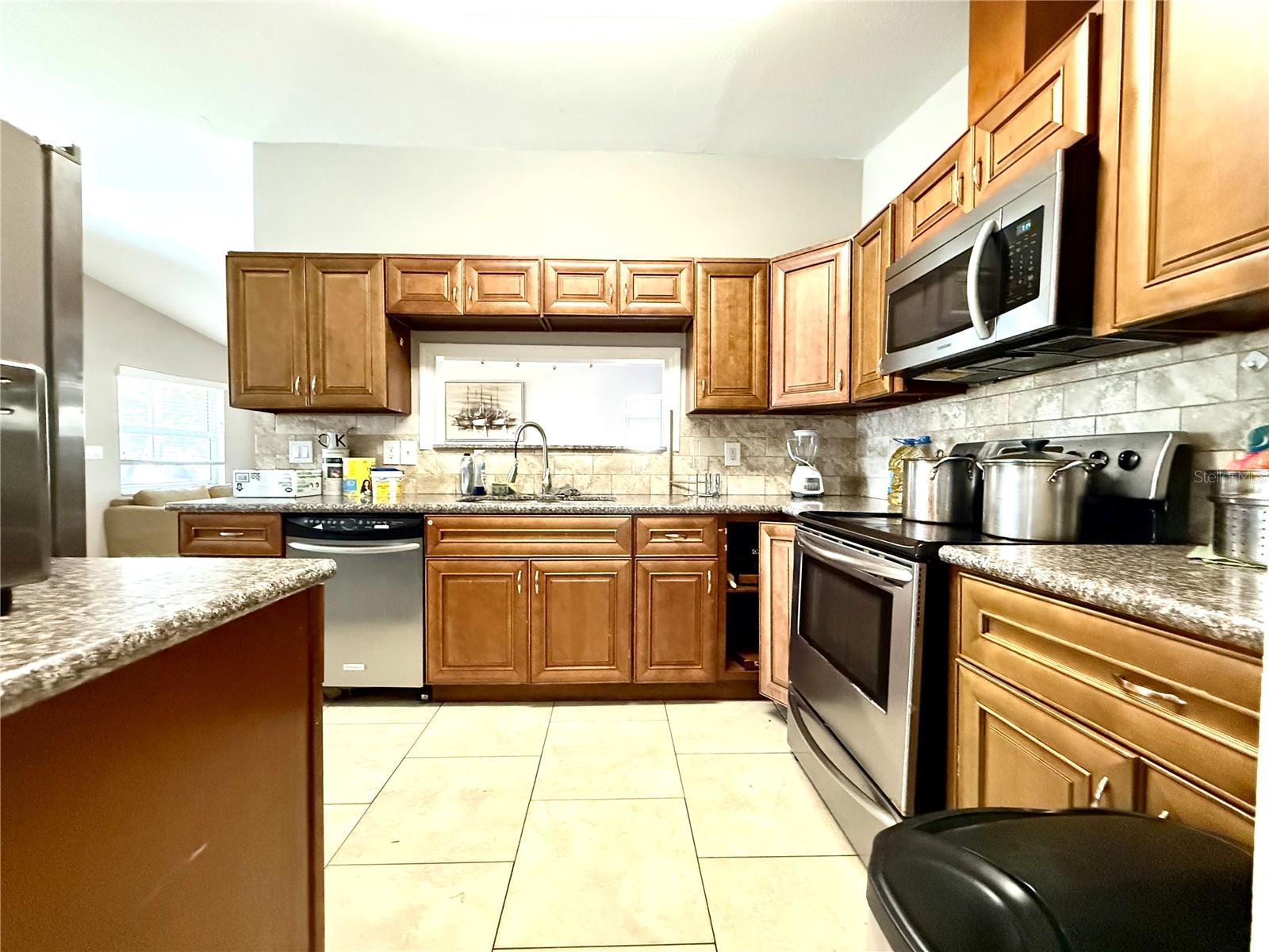 2423 23rd Street Sarasota FL 34234 A4688950 image4