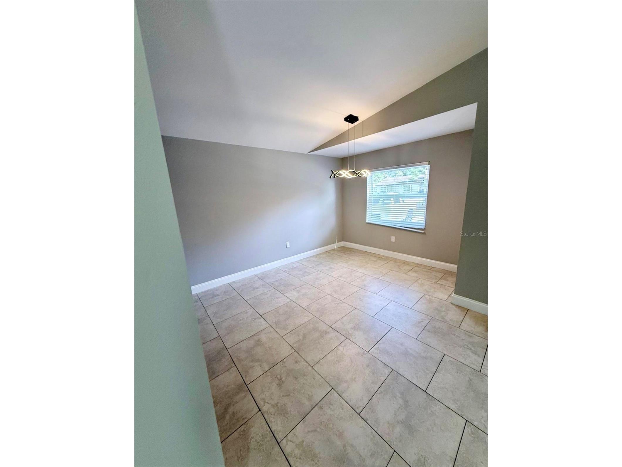 2423 23rd Street Sarasota FL 34234 A4688950 image7