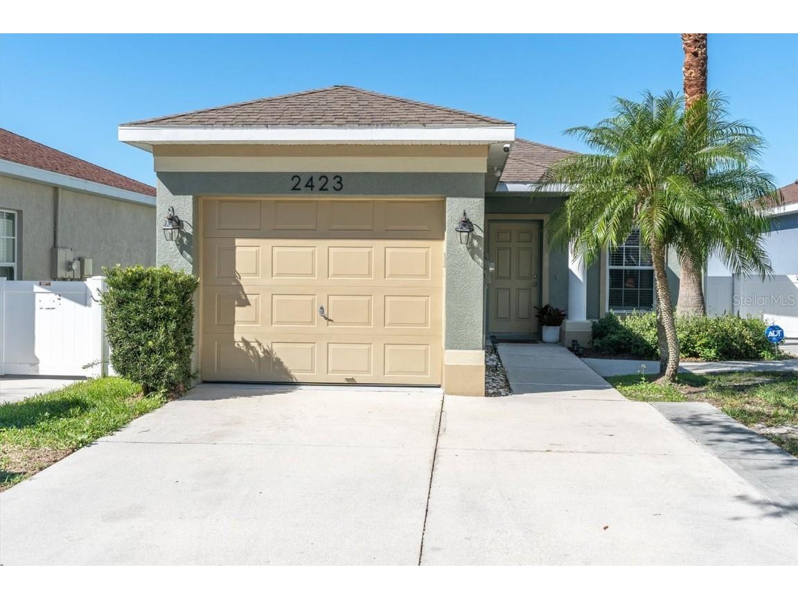 2423 29th Avenue E Palmetto FL 34221 A4560418 image1