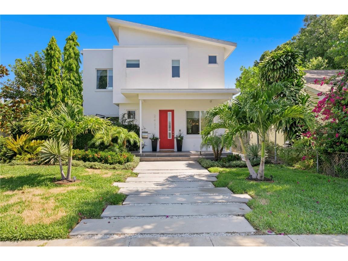 2423 2nd Avenue N Saint Petersburg FL 33713 TB8316405 image1