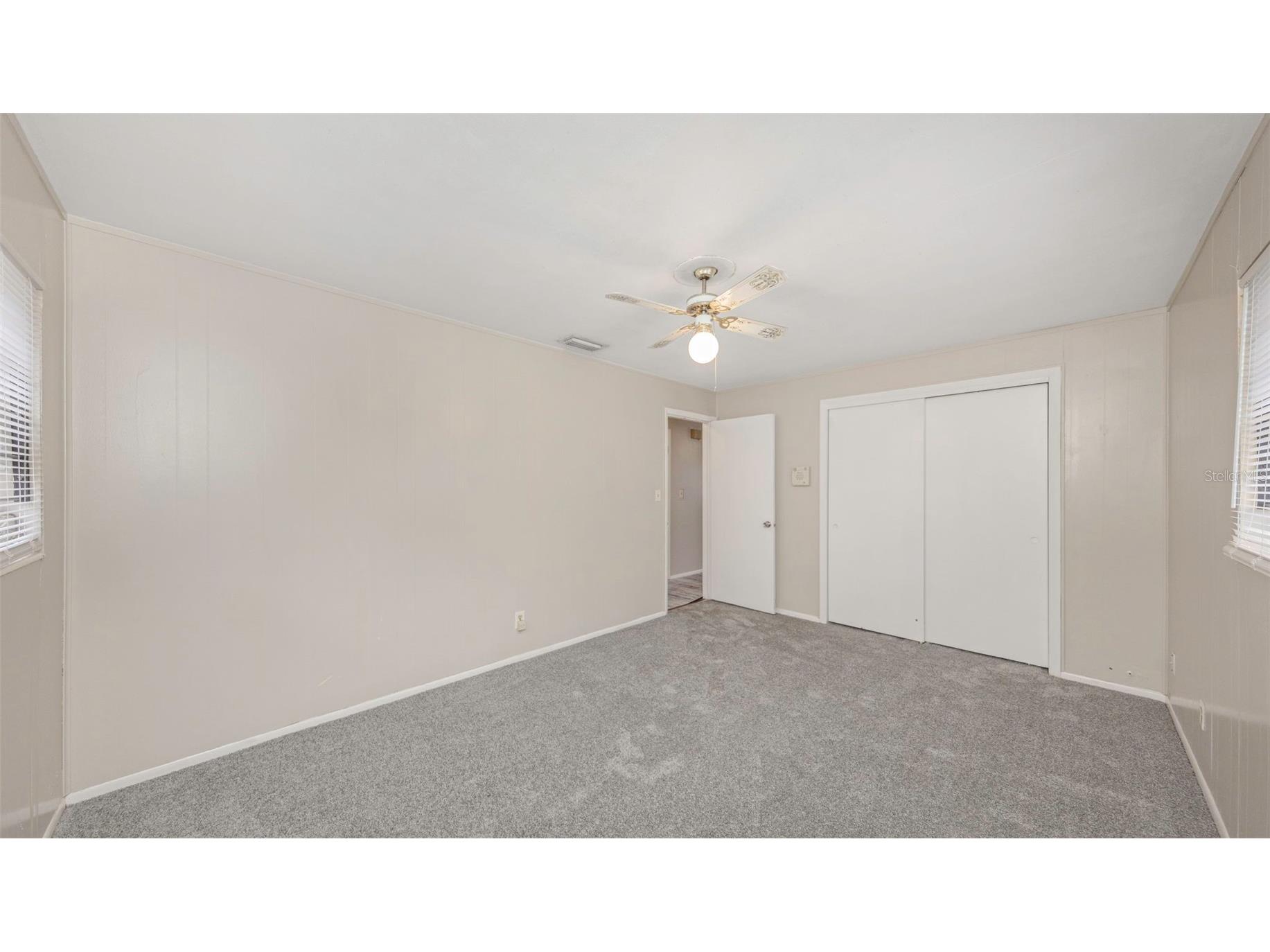 2423 Auburn Street S Saint Petersburg FL 33712 TB8471306 image13