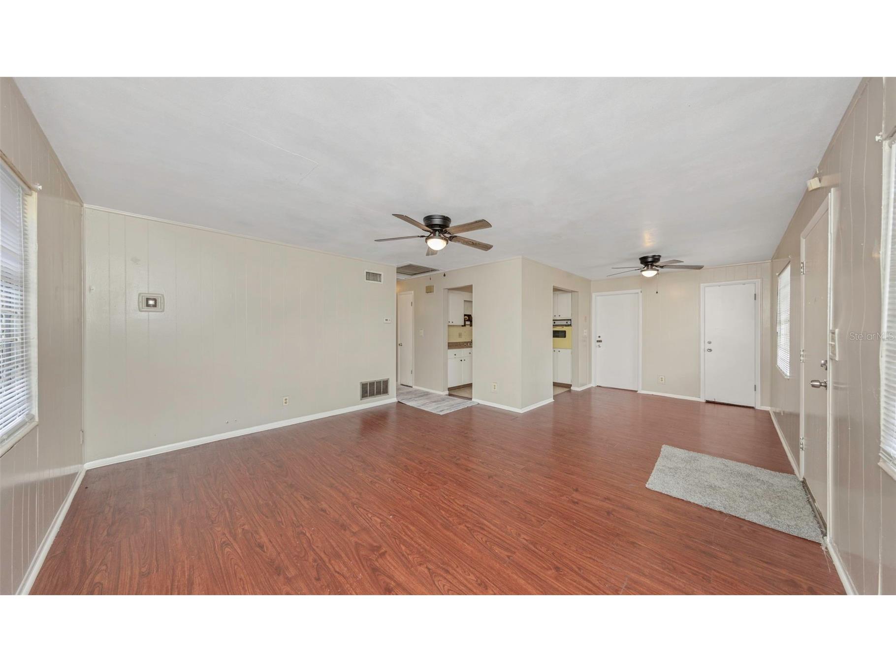 2423 Auburn Street S Saint Petersburg FL 33712 TB8471306 image3