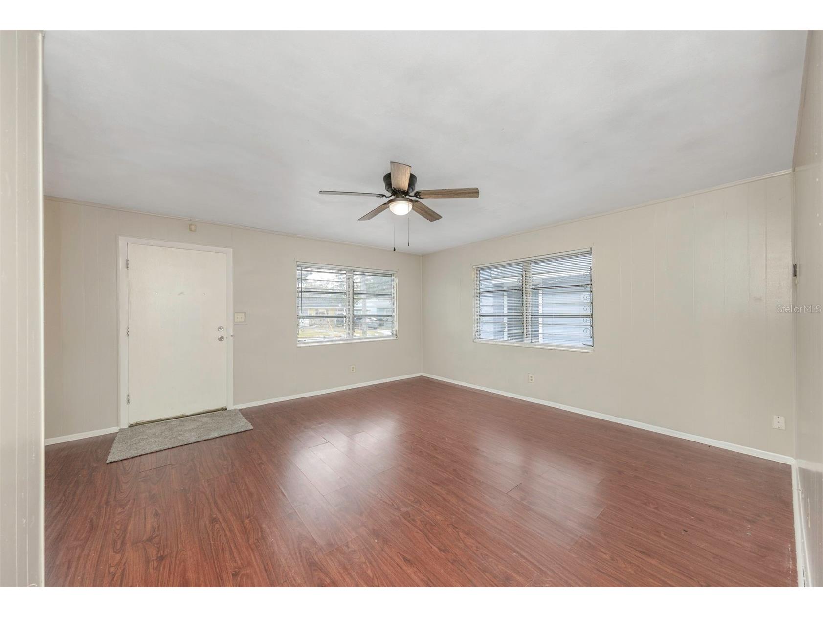 2423 Auburn Street S Saint Petersburg FL 33712 TB8471306 image6