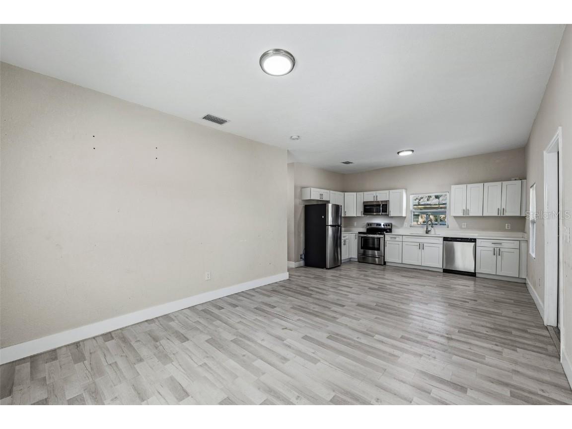 2423 E 19th Avenue Tampa FL 33605 TB8442460 image5