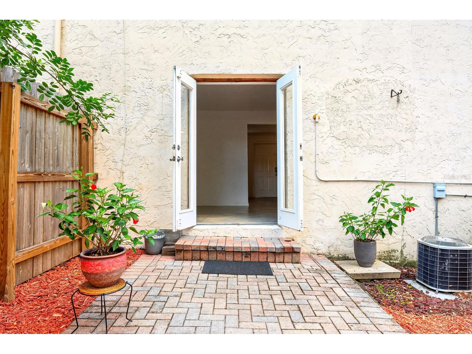 2423 E Central Boulevard #1 Orlando FL 32803 O6426572 image18