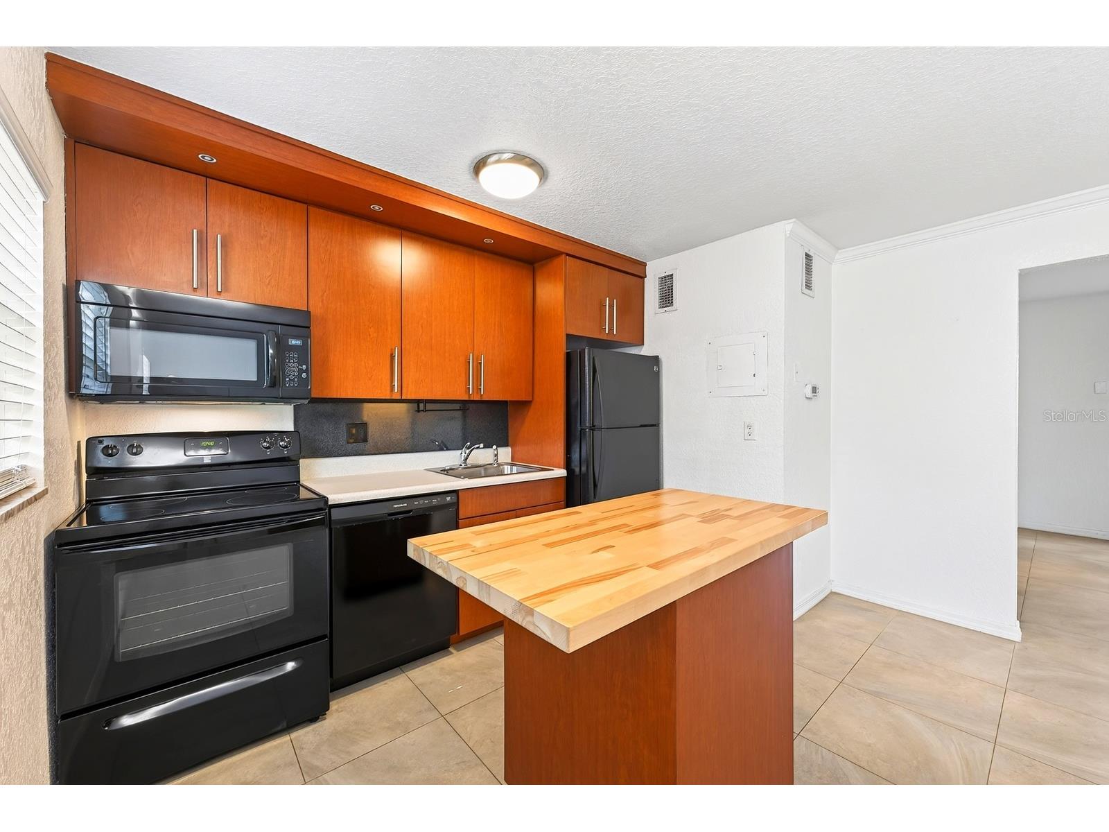 2423 E Central Boulevard #1 Orlando FL 32803 O6426572 image8
