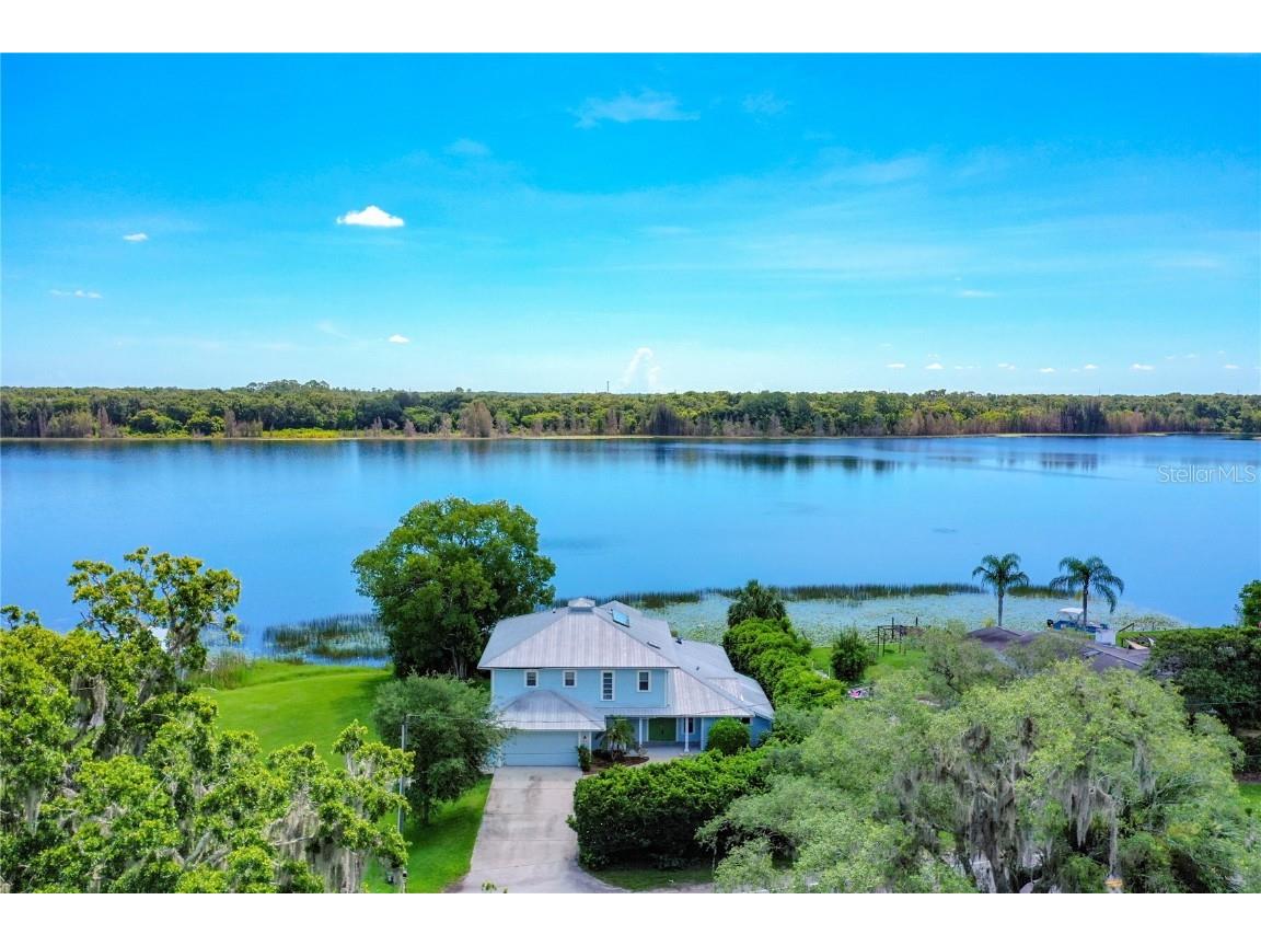 2423 E New York Avenue Deland FL 32724 - LAKE WINNEMISSETT V4937346 image1