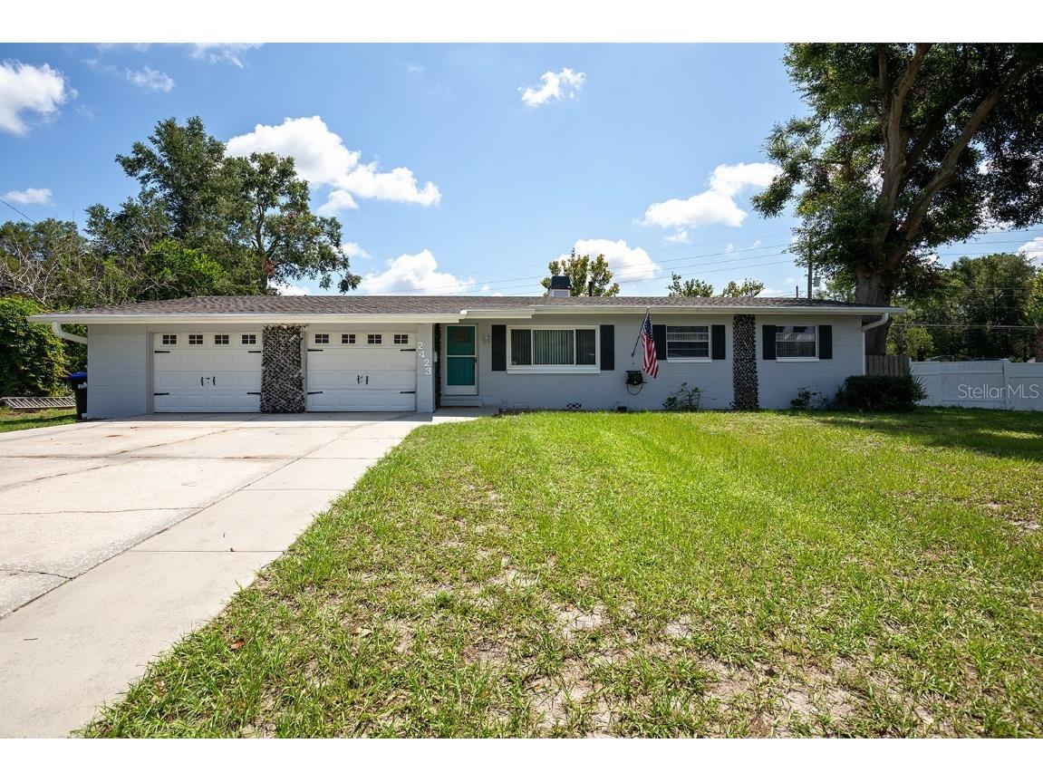 2423 Elderwood Court Orlando FL 32808 O6128072 image1