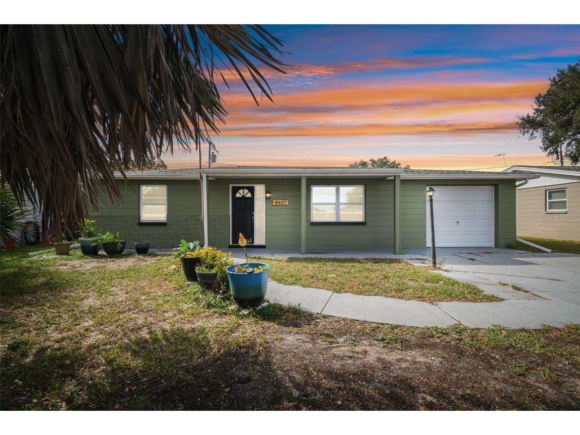 2423 Grandin Street Holiday FL 34690 W7869904 image1