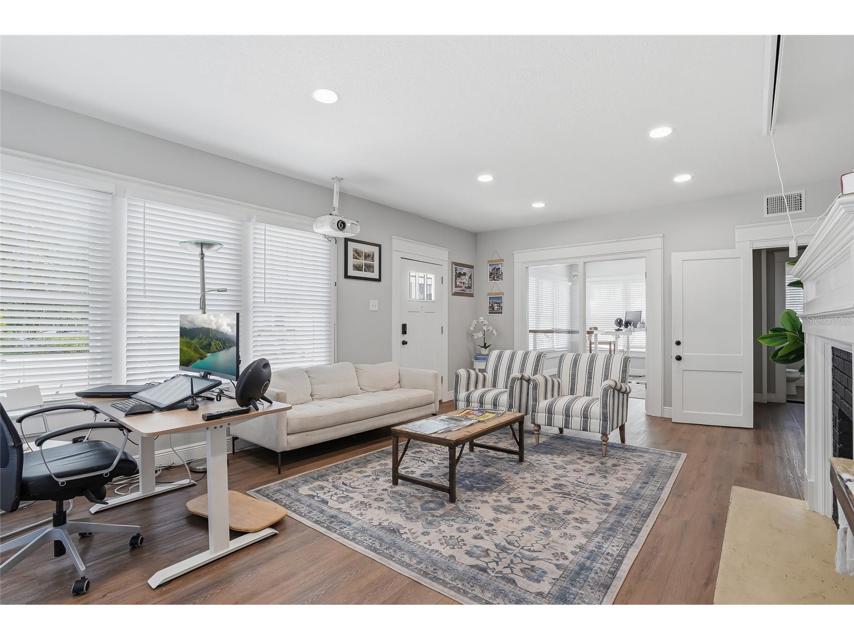 2423 Manatee Avenue W Bradenton FL 34205 A4693636 image15