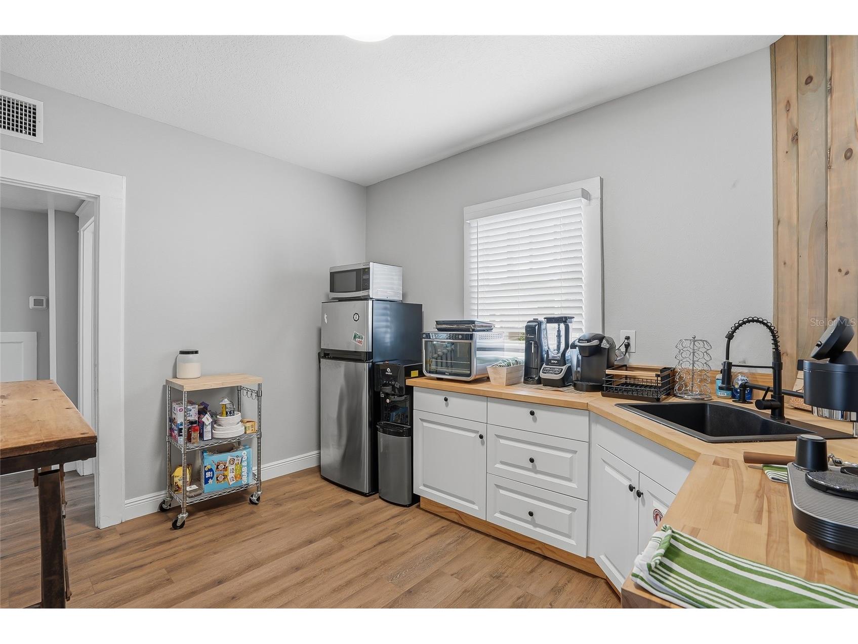 2423 Manatee Avenue W Bradenton FL 34205 A4693636 image25