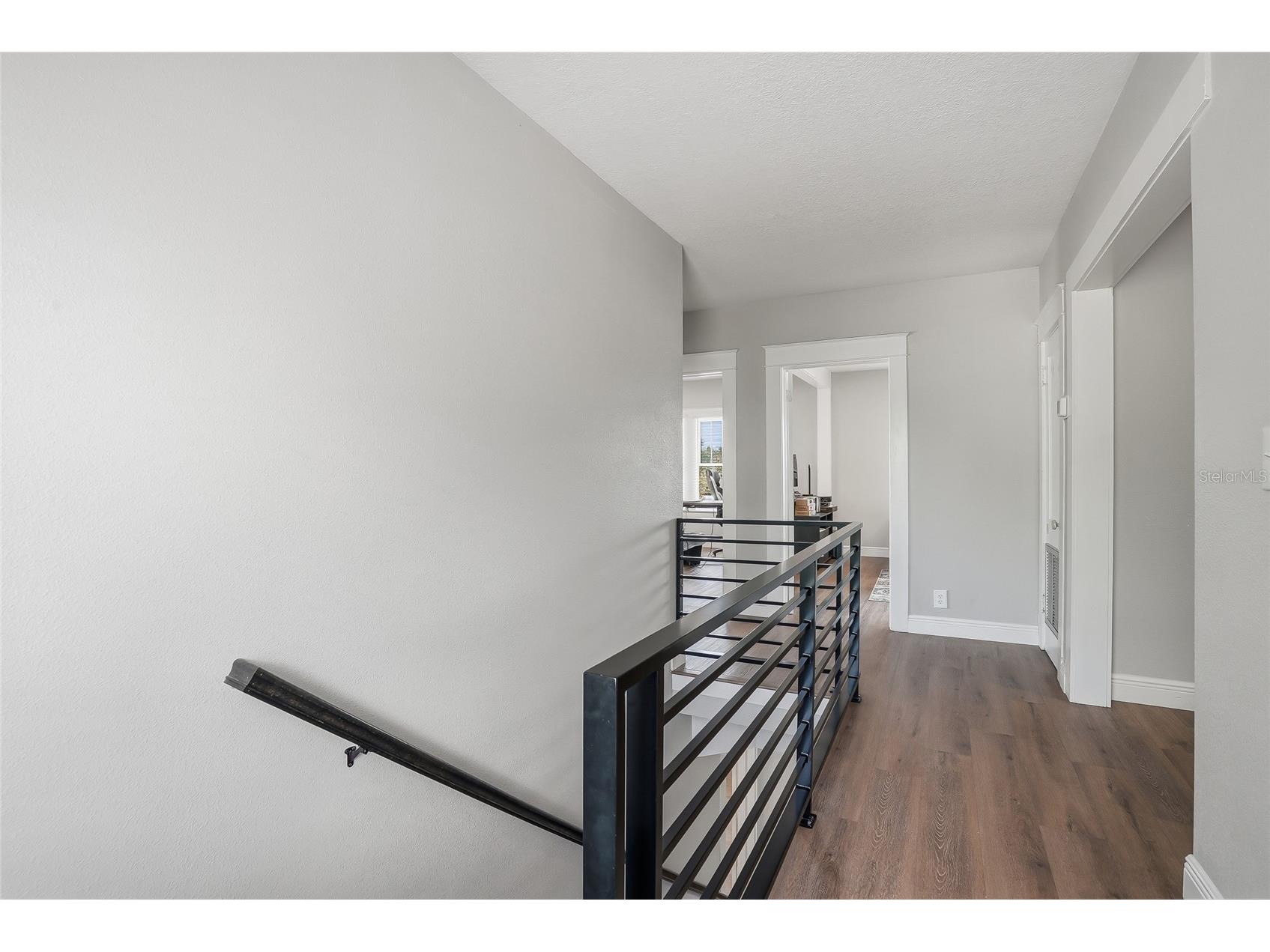 2423 Manatee Avenue W Bradenton FL 34205 A4693636 image28