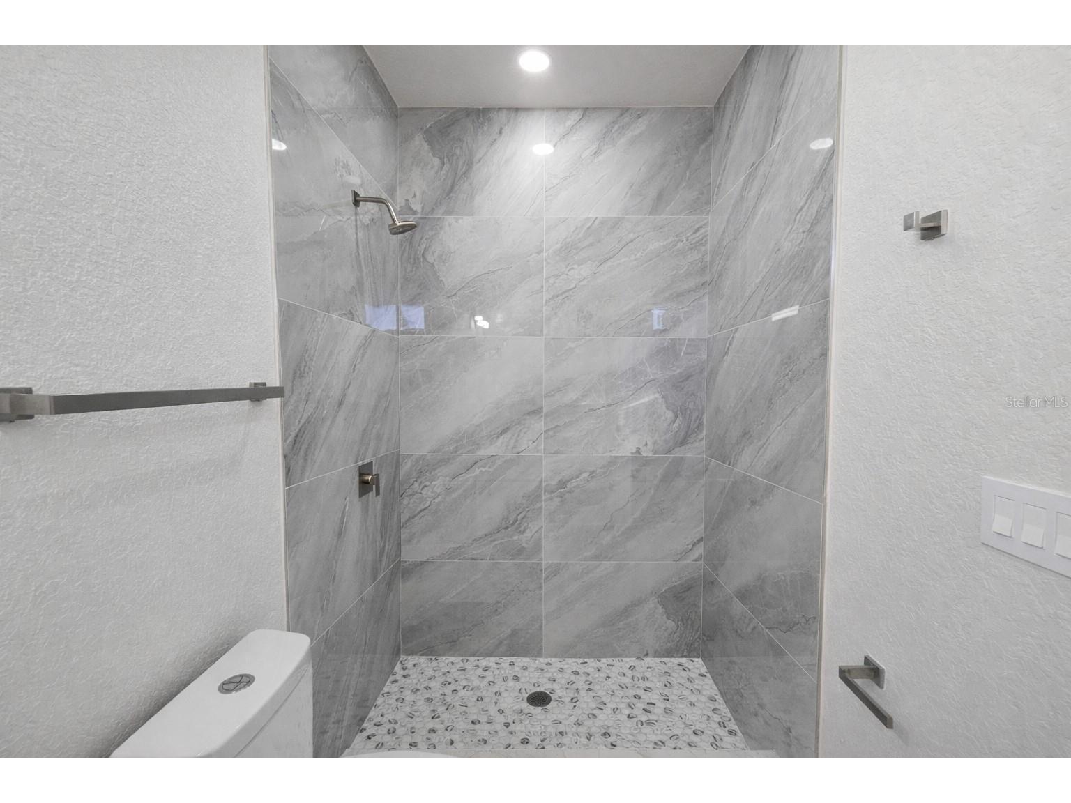 2423 Milton Avenue S Lehigh Acres FL 33973 C7522473 image17