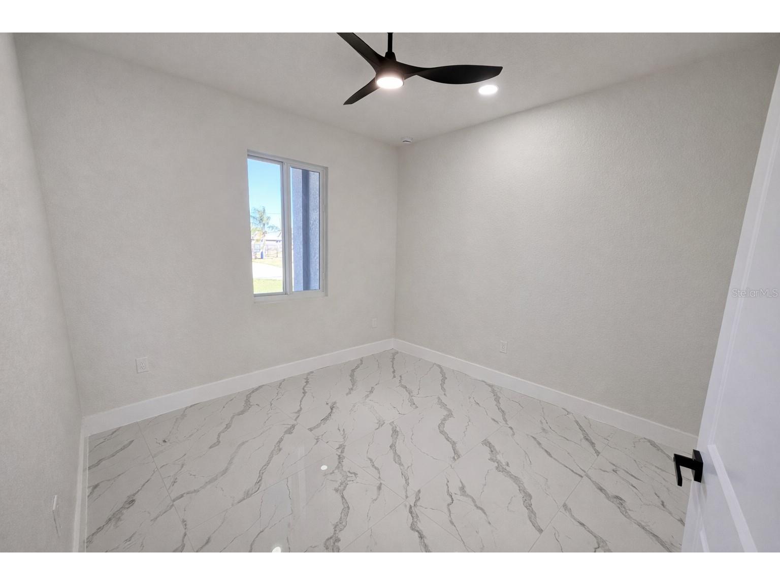 2423 Milton Avenue S Lehigh Acres FL 33973 C7522473 image21