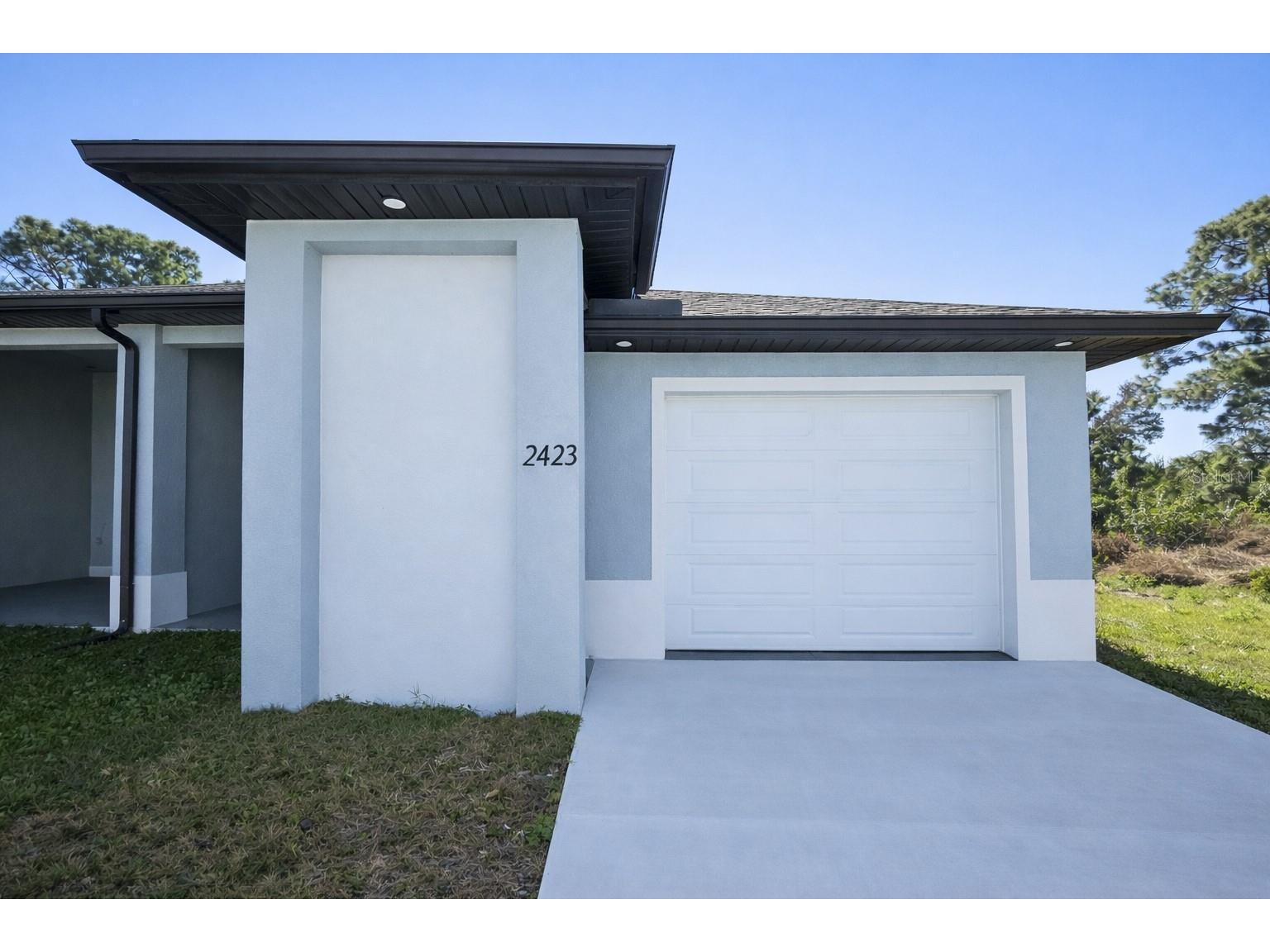 2423 Milton Avenue S Lehigh Acres FL 33973 C7522473 image4