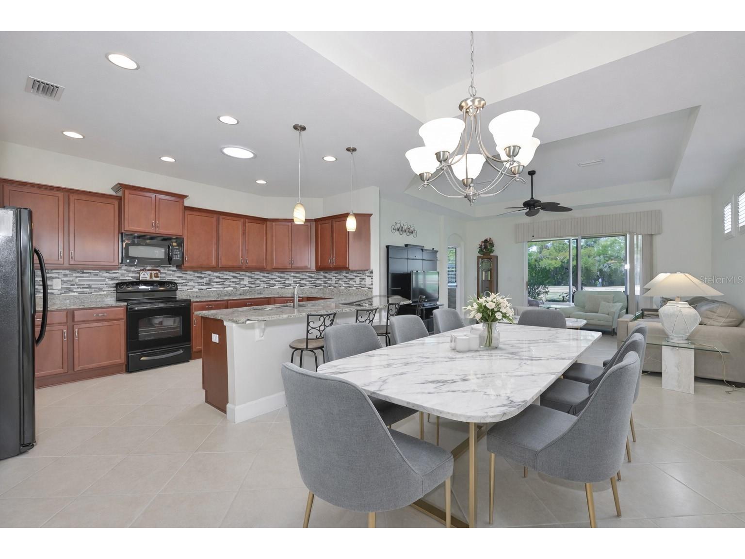 2423 Richmond Greens Court Sun City Center FL 33573 TB8490630 image7